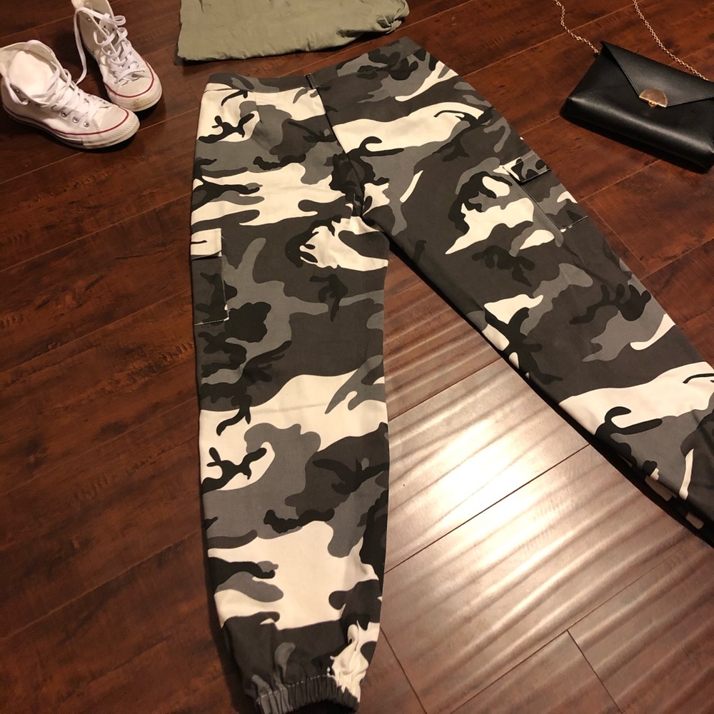 Camo cargo pants